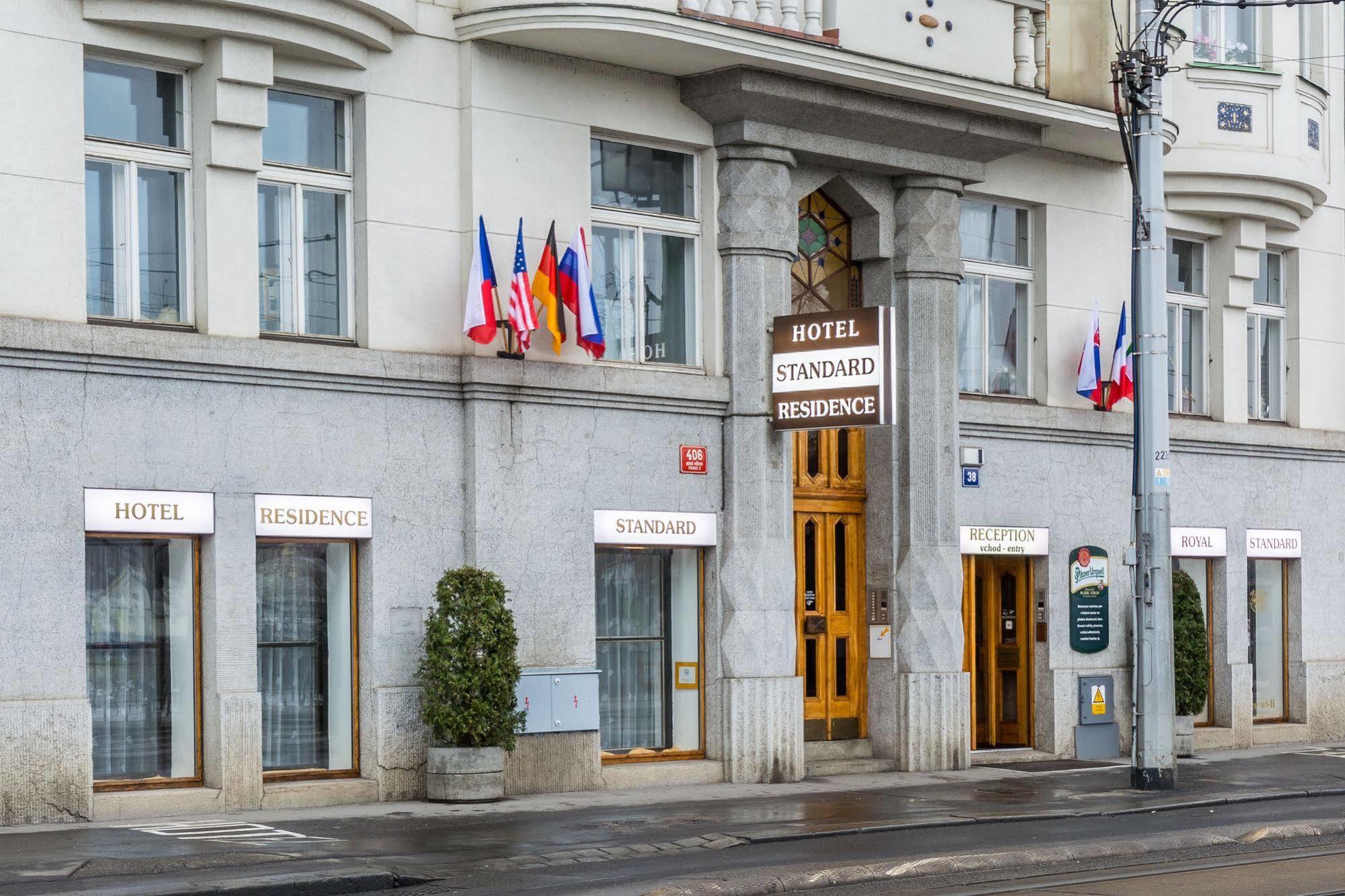 Hotel & Residence Royal Standard Prag Exteriör bild