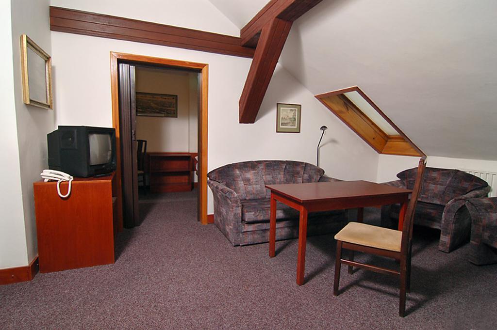 Hotel & Residence Royal Standard Prag Rum bild