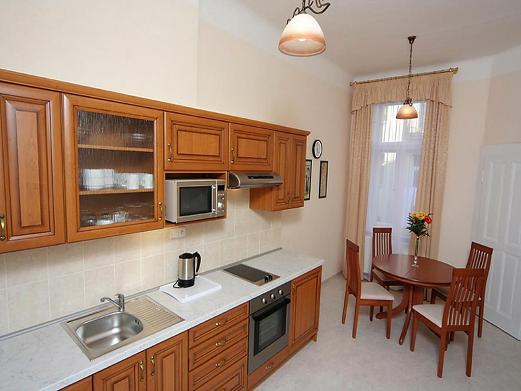 Hotel & Residence Royal Standard Prag Rum bild